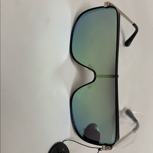 Quay sunglasses